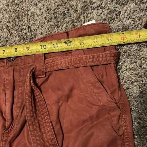Maurice’s Rust pants with paper bag waist and belt - Picture 9 of 11